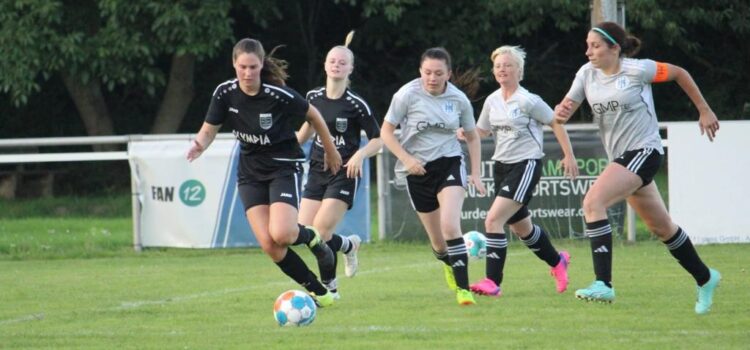 Erstes Damen Heimspiel auf dem Handelah
